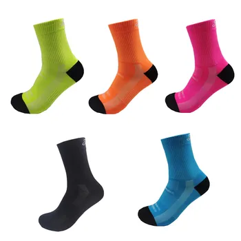 Мужские Спортивные носки, женские яркие цветные мягкие нескользящие носки для фитнеса на открытом воздухе, флуоресцентные носки для бега и велоспорта Изображение