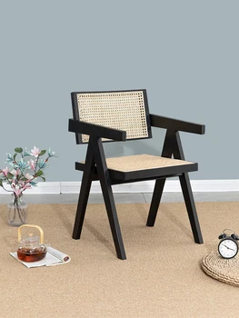 Стул бытовой обеденный стул из массива дерева, подлокотник в скандинавском стиле, спинка, стул из Чандигарха, оловянный Изображение